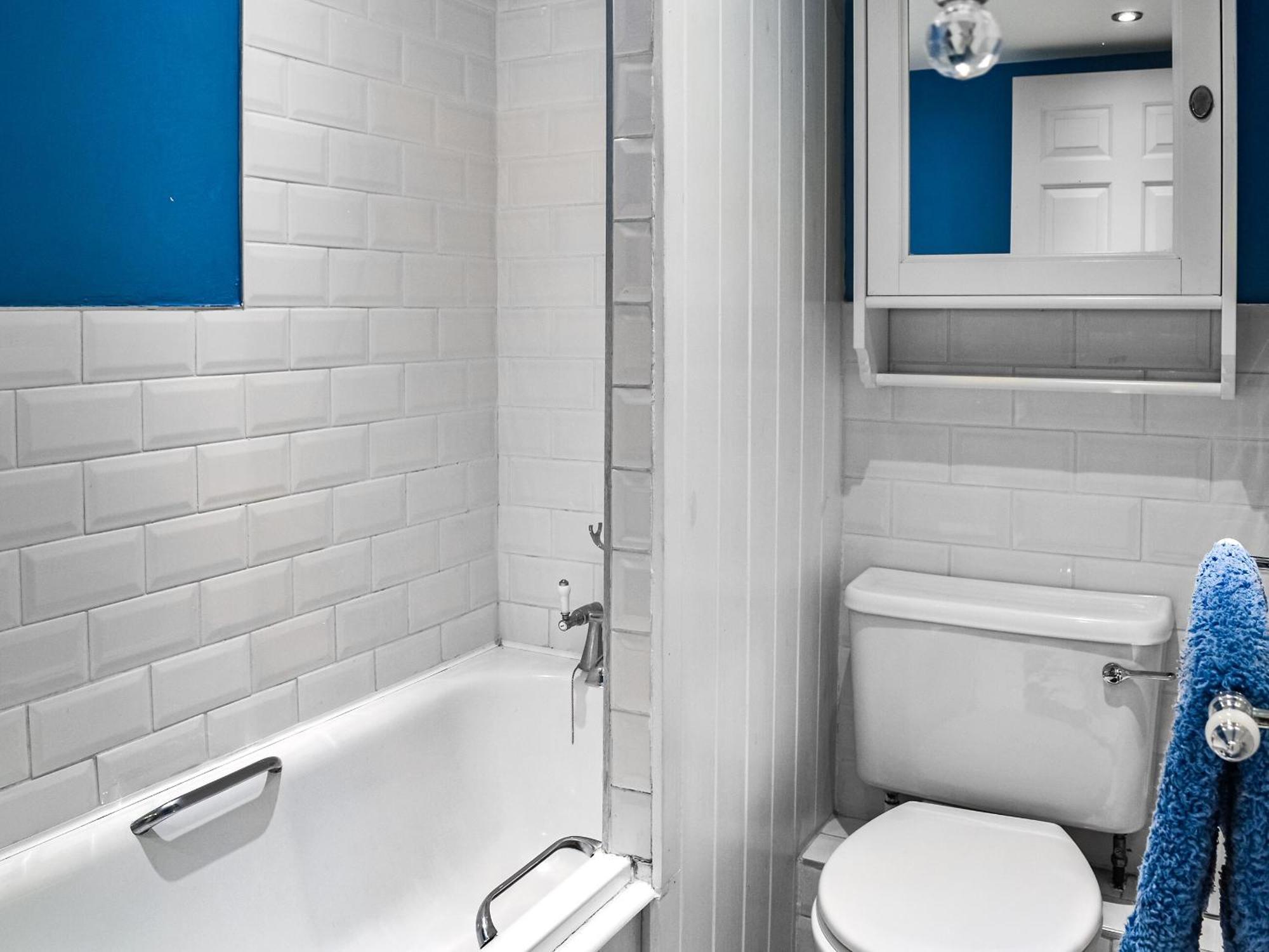 County House Apartment - 27911 Йорк Екстериор снимка